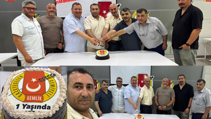 Gemlik Gazeteciler Cemiyeti olarak 1. kuruluş yıl dönümünü Pasta keserek kutladı